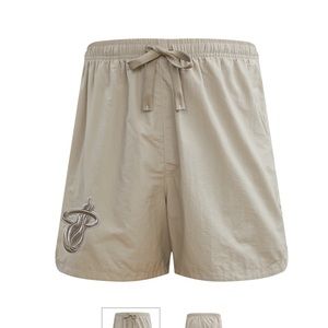 PRO STANDARD MIAMI HEAT TAUPE WOVEN SHORTS size xl